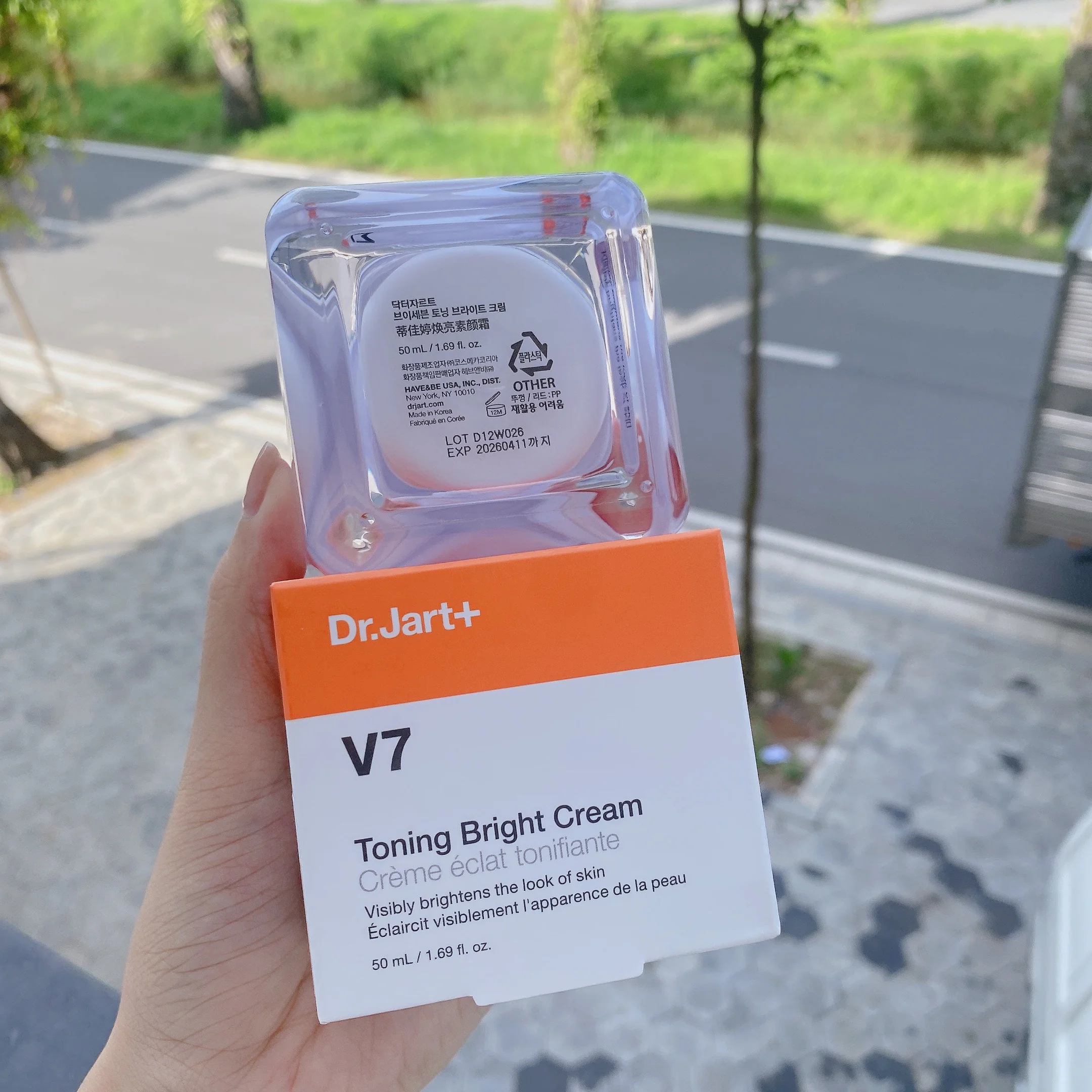 Kem V7 Toning Light Dr Jart Hàn Quốc Dưỡng Trắng Da 50ml