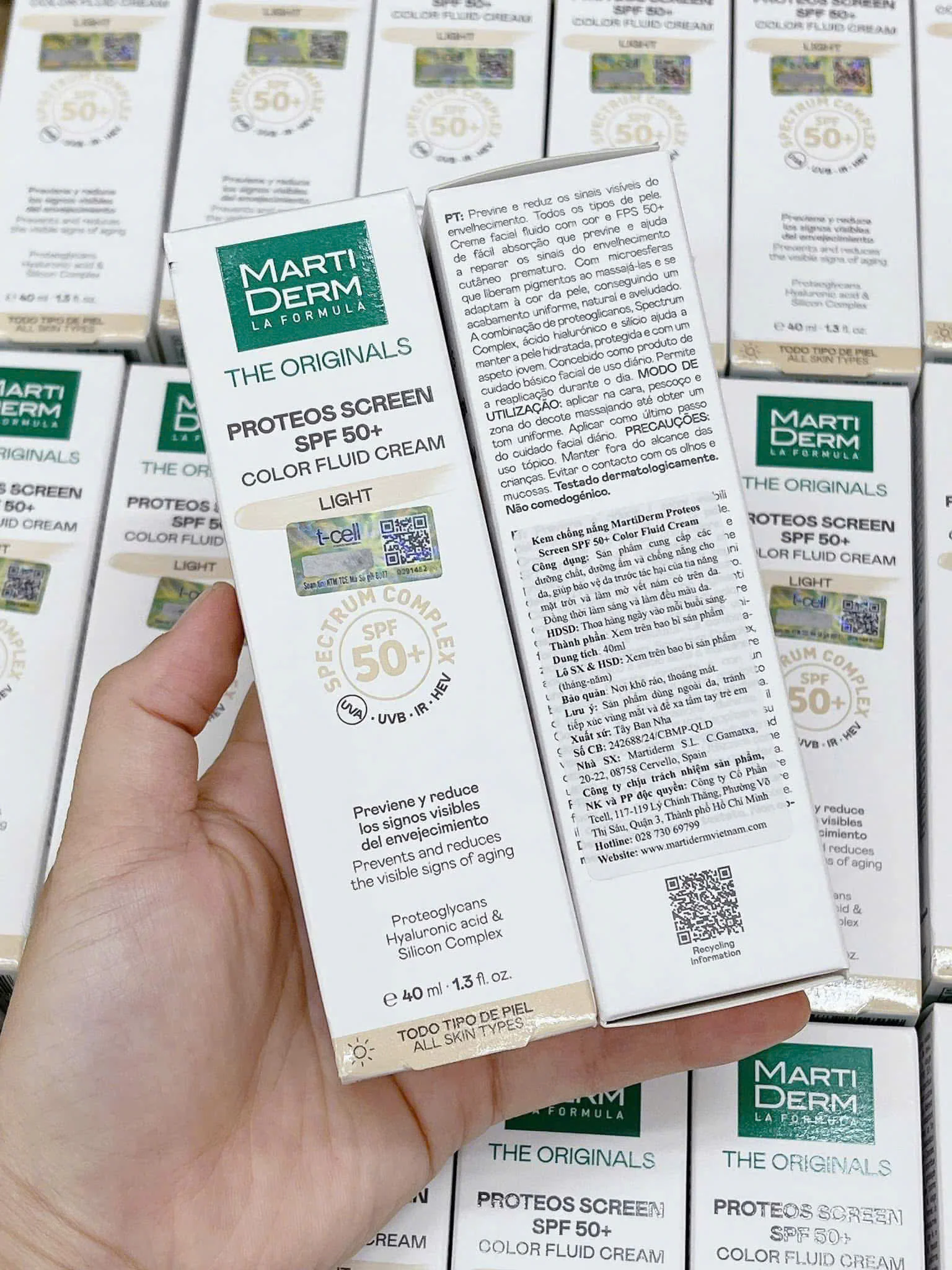 Kem chống nắng nâng tông MartiDerm Proteos Screen SPF50+ Color Fluid Cream